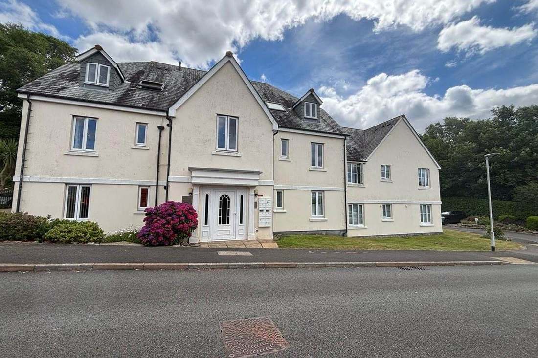 Lower Saltram, a managed residential development